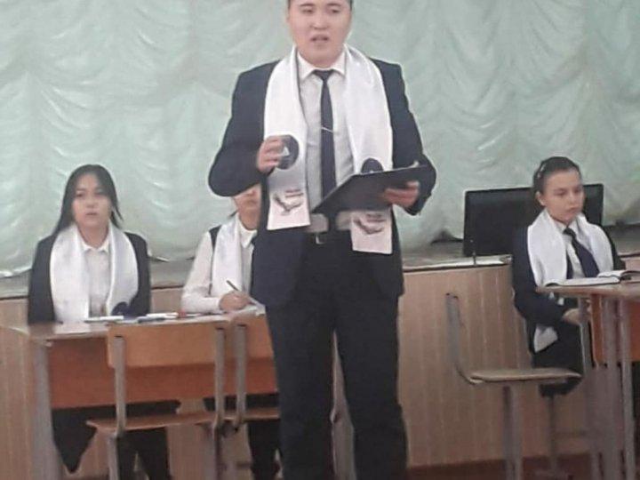 "Адал Ұрпақ" еріктілер мектеп клубы аясында семинар-практикум өтілді.